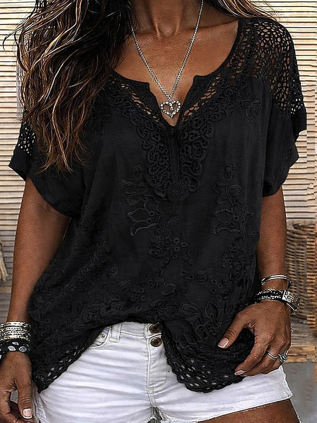 Ember - Blusa de encaje bordado con escote en V
