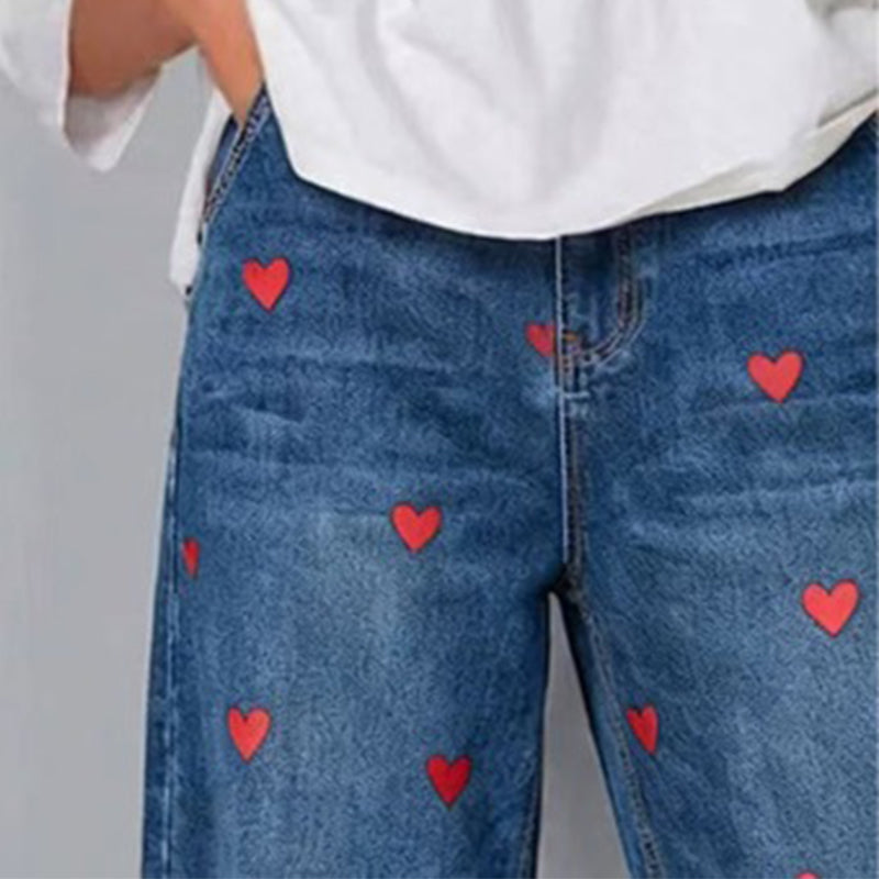 Arabella - Jeans de pierna curva con estampado de corazones