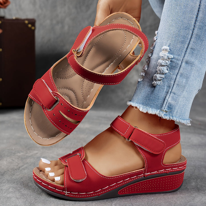 Quinnie - Sandalias con soporte