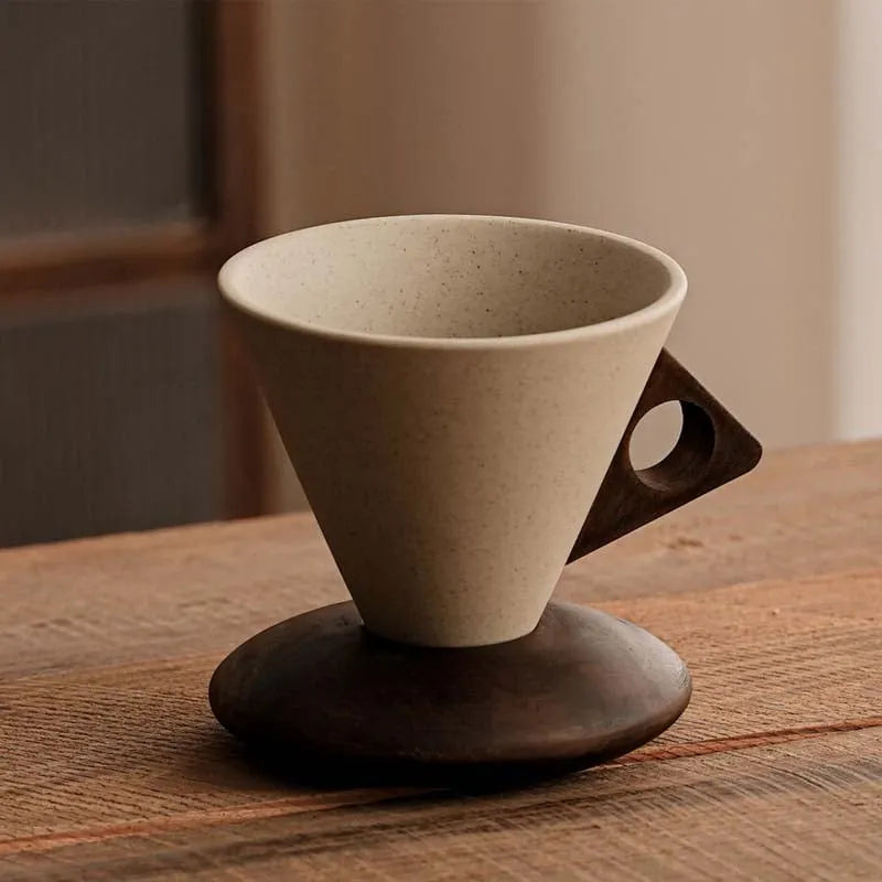 Mabel - Taza de café cónica premium