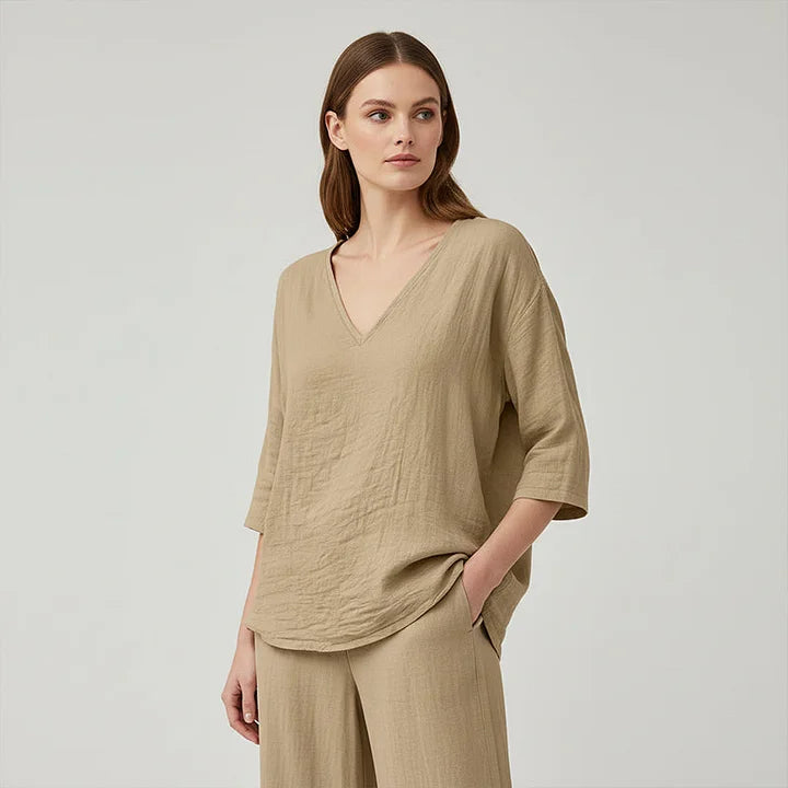 Rhianna - Blusa elegante con escote en V