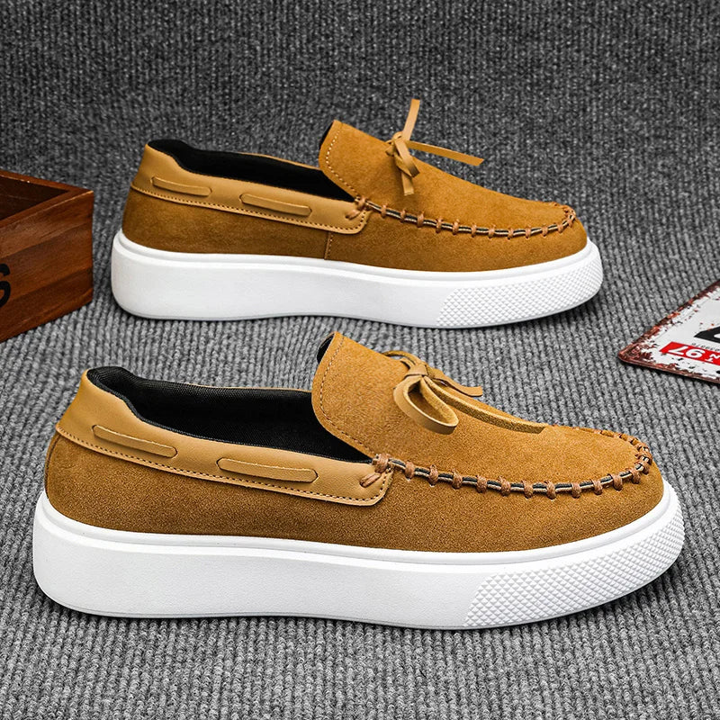 Reed - Mocasines con plataforma y borlas
