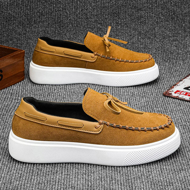 Reed - Mocasines con plataforma y borlas