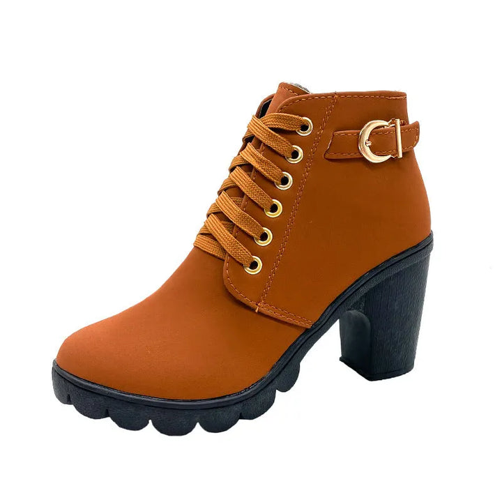 Mara - Botas de tacón ancho con forro de piel