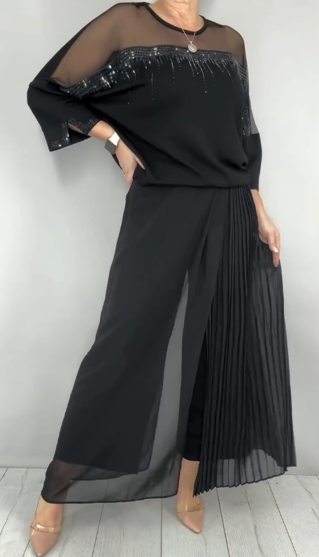 Caia - Conjunto de dos piezas con pantalón y apliques decorativos