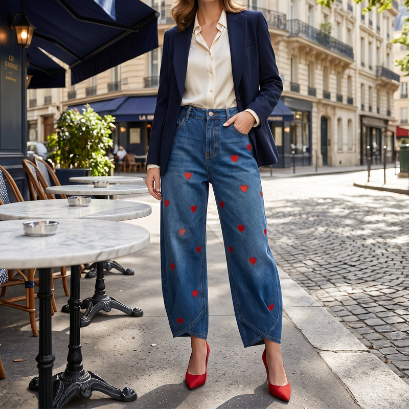Arabella - Jeans de pierna curva con estampado de corazones