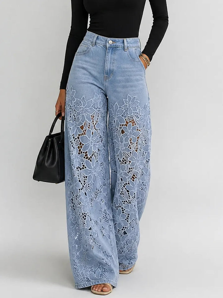 Kaliora - Jeans de pierna ancha con encaje floral