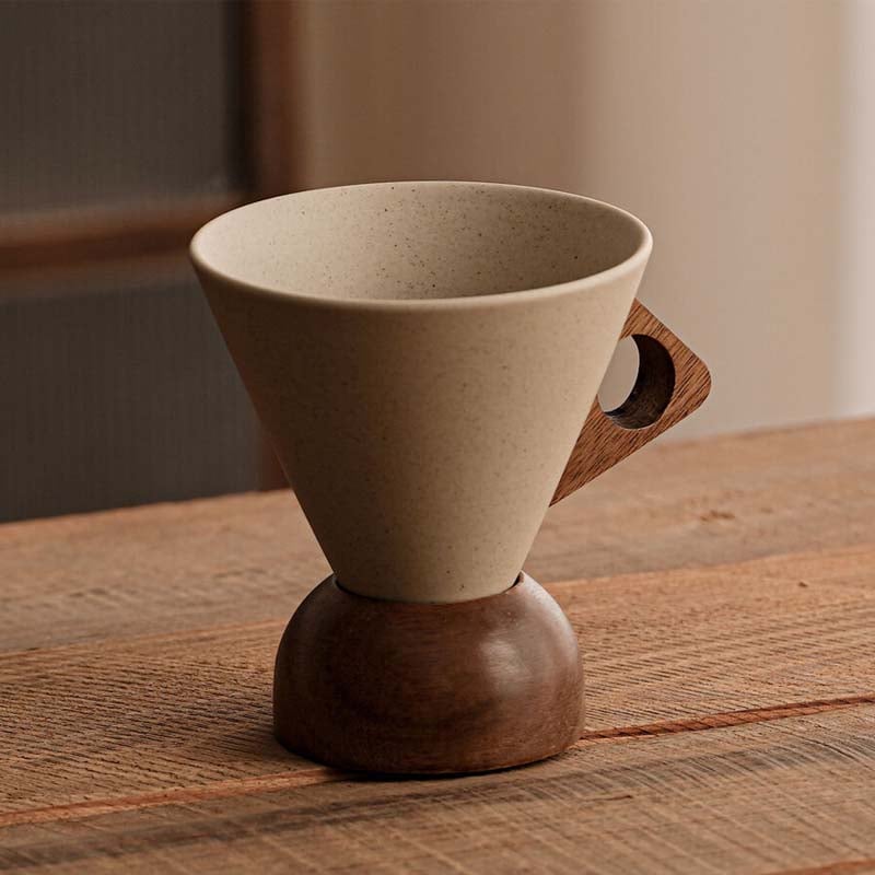 Mabel - Taza de café cónica premium
