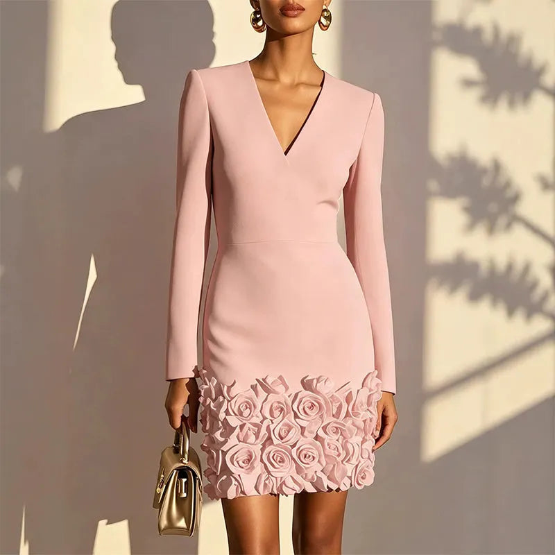 Bernadette - Vestido de manga larga con escote en V y dobladillo en rosa suave