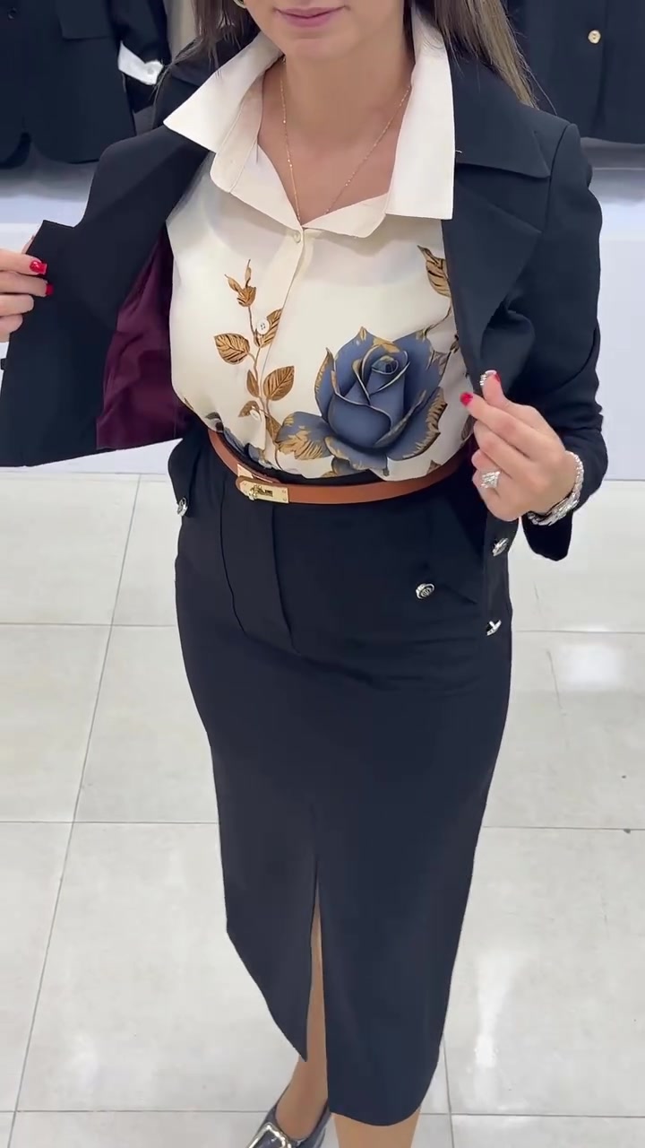 Xavina - Conjunto de blazer y falda hecho a la medida