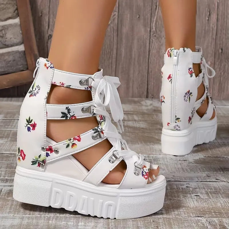 Gaelina - Sandalias de plataforma con encaje floral
