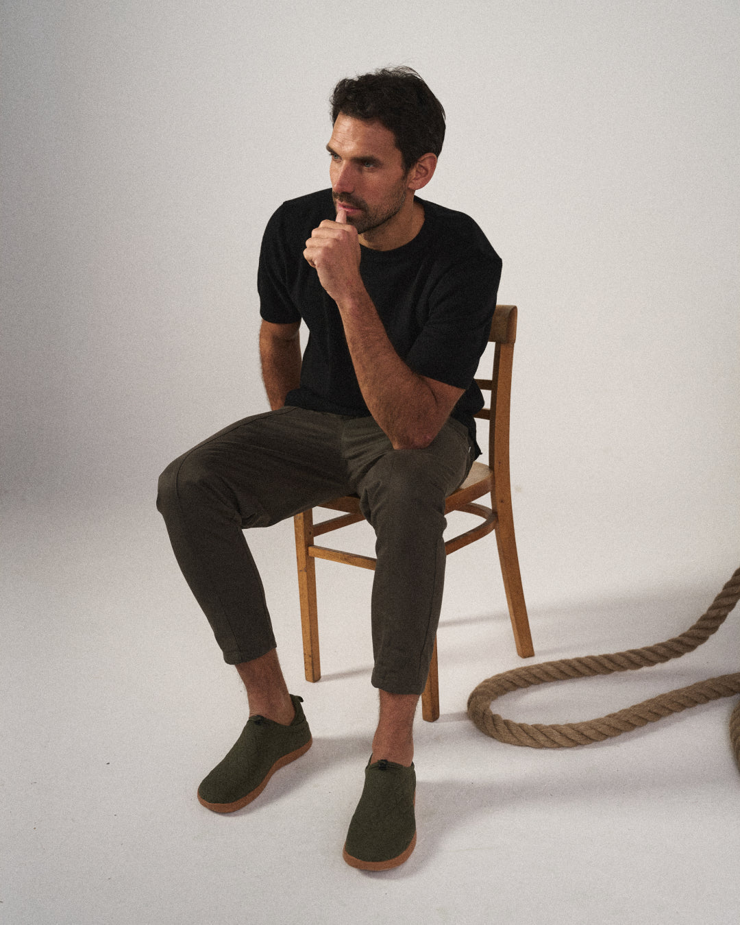 Neryth - Pantalón jogger de corte cónico con tacto suave