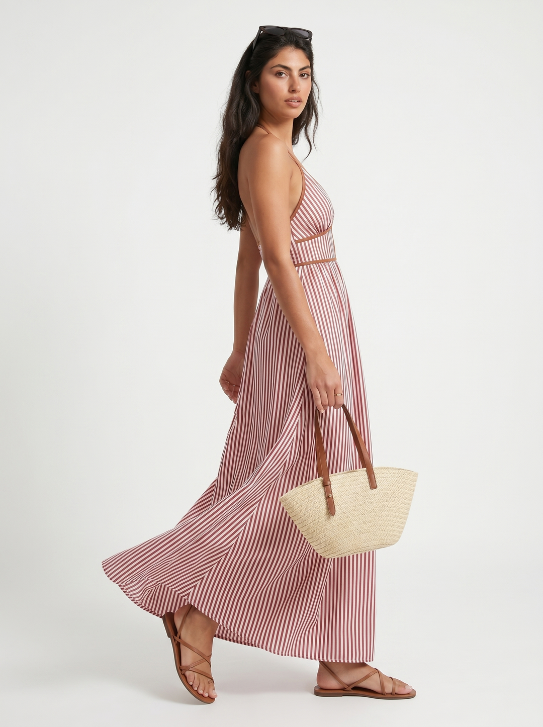 Lilliet - Maxivestido escultural con escote halter