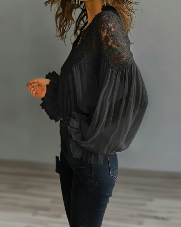 Briseis - Blusa de encaje de manga larga