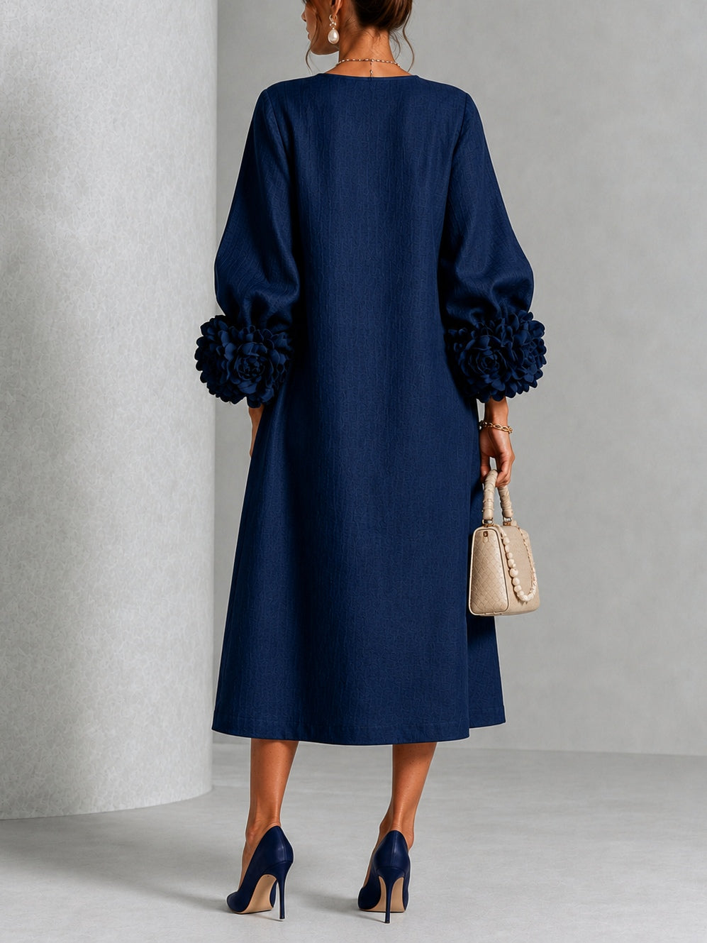 Estelora - Vestido midi floral de corte escultórico