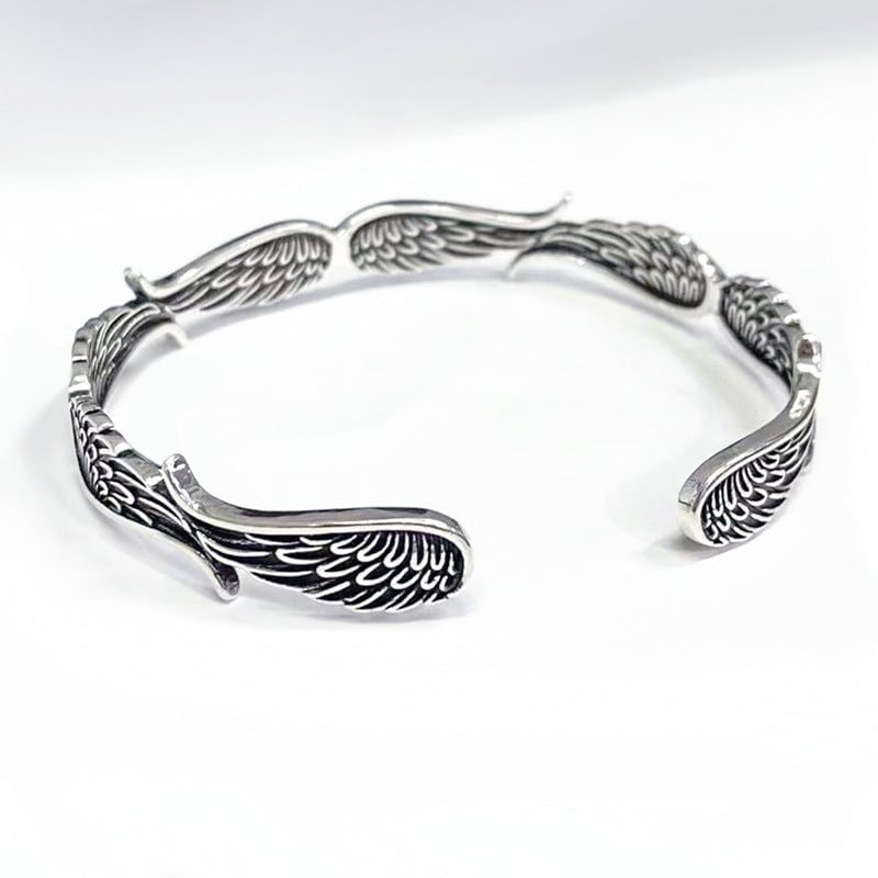 Raveya - Pulsera con ala de ángel pulida