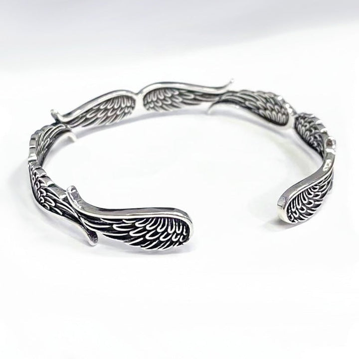 Raveya - Pulsera con ala de ángel pulida