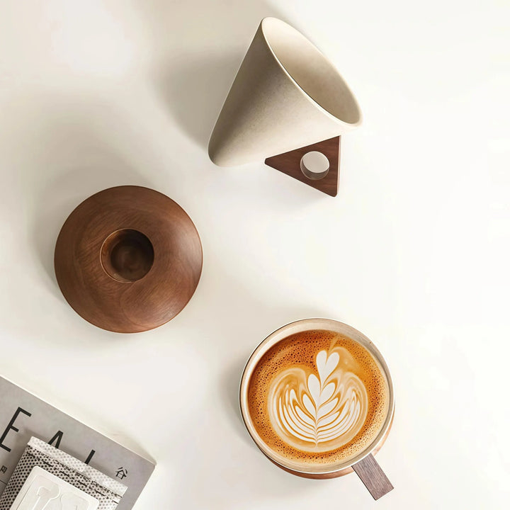 Mabel - Taza de café cónica premium