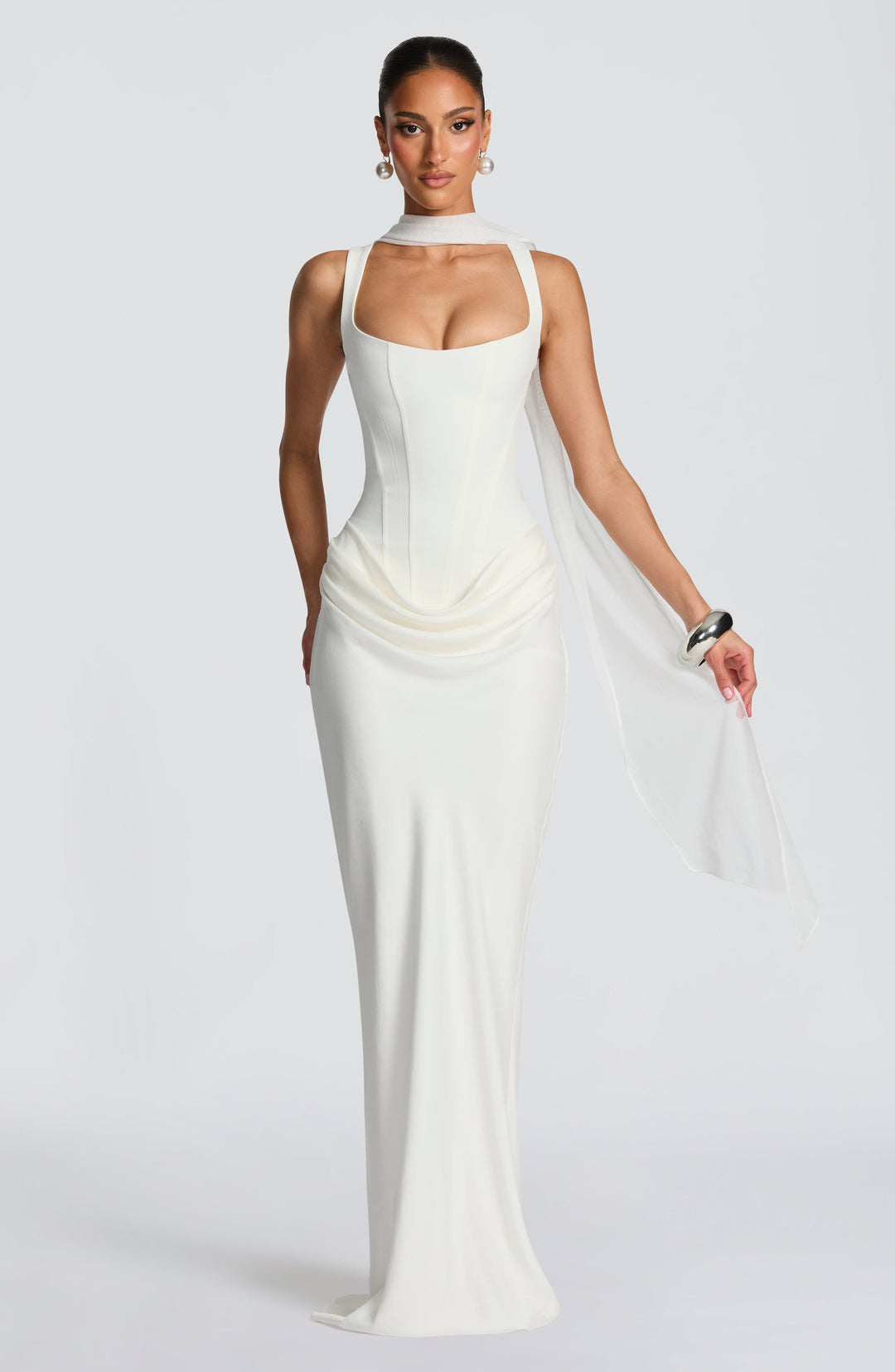 Naomi - Vestido maxi satinado