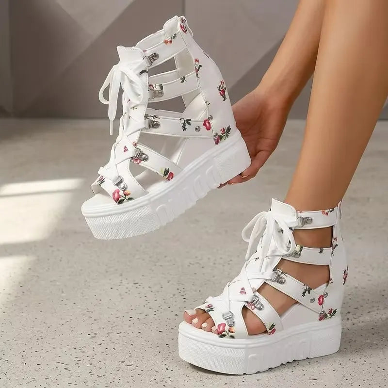 Gaelina - Sandalias de plataforma con encaje floral