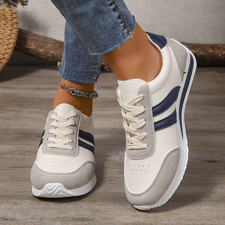 Eirene - Tenis casuales con cordones