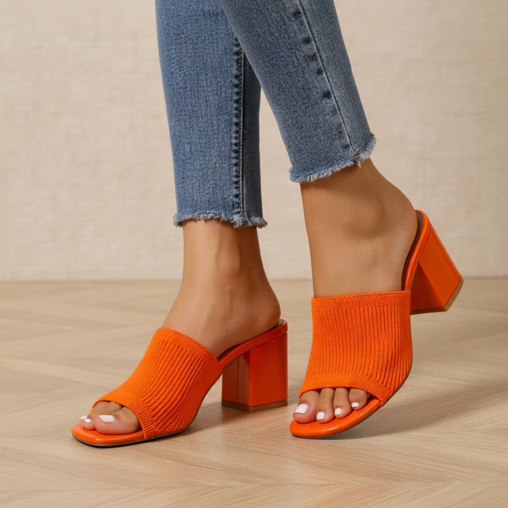 Virelle - Zapatos de tacón bajo con acabado suave al tacto