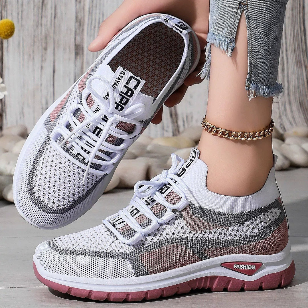 Xarae - Tenis para correr ligeros con amortiguación y agujetas